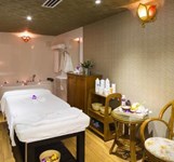 Khách Sạn Green World Nha Trang