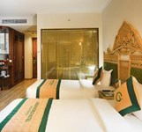 Khách Sạn Green World Nha Trang