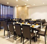 Khách Sạn Dendro Gold Nha Trang