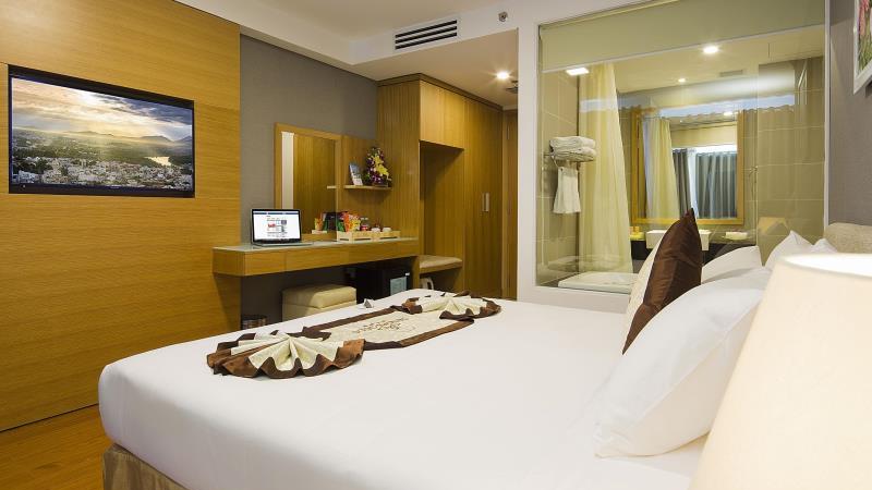 Khách Sạn Dendro Gold Nha Trang