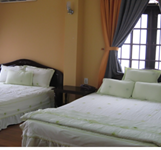 Khách Sạn At Three King