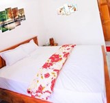 Khách sạn Trí Quân