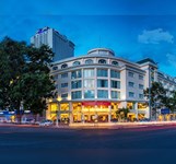 Khách Sạn Trần - Viễn Đông