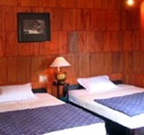 Khách Sạn White Lion 2 ( Khách Sạn Perfume Grass Inn Cũ )