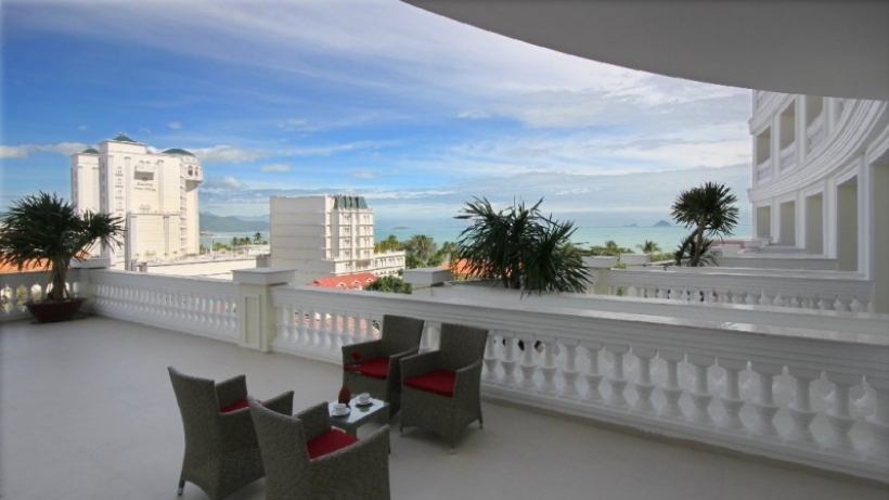 Khách Sạn Nha Trang Palace