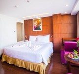 Khách Sạn Calm Seas Nha Trang