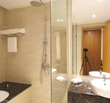 Khách sạn Bavico International Nha Trang