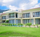 Diamond Bay Golf & Villas