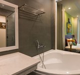 Khách Sạn Hanka Nha Trang ( Hanka Hùng Vương)