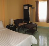 Hà Vân Hotel & The Rooftop Lounge