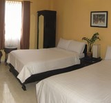 Hà Vân Hotel & The Rooftop Lounge