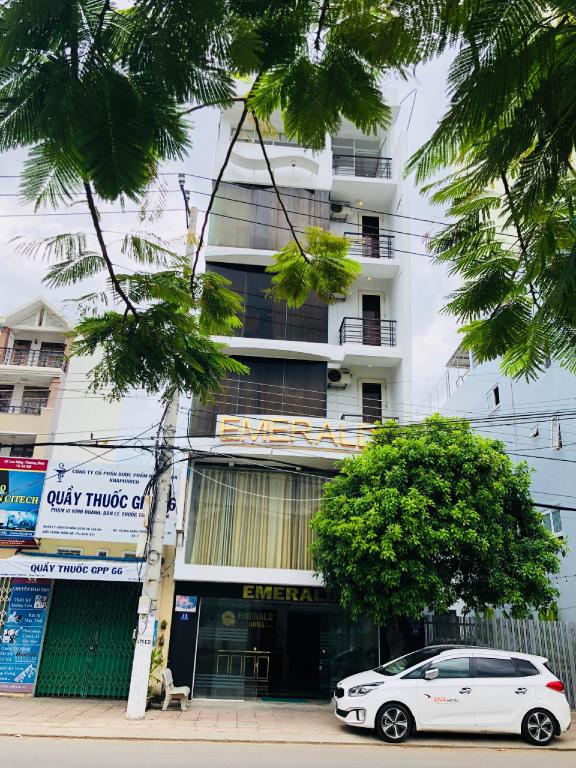 Khách Sạn Ngọc Lục Bảo Nha Trang