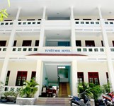 Khách Sạn Tuyết Mai