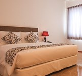 Khách Sạn Đèn Lồng Đỏ