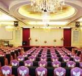 Khách Sạn Đèn Lồng Đỏ