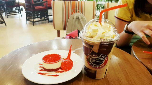 Highlands Coffee Nha Trang - VIỄN ĐÔNG NHA TRANG