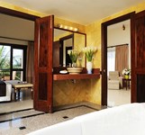 Diamond Bay Resort & Spa