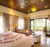Diamond Bay Resort & Spa
