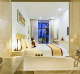 Diamond Bay Condotel - Resort Nha Trang