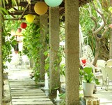 Nhạc Hoa Viên Garden Cafe Cam Ranh