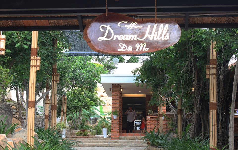 Dream Hills Coffee Cam Ranh