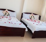 Khách Sạn Queen 7