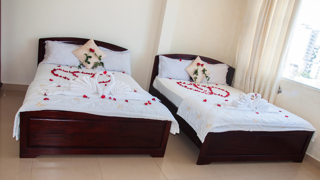 Khách Sạn Queen 7 