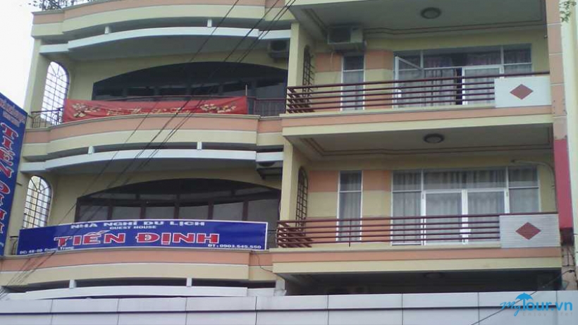 Khách Sạn Tiến Định