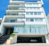 Khách Sạn Thiên Thanh Cerulean