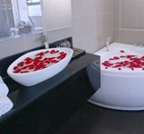 Khách Sạn New Sun