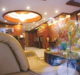 Khách Sạn Pha Lê Xanh 1