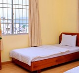 Khách Sạn Đông Dương