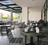 Parama Apartments Balcony Beachfront Nha Trang