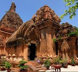 Tháp Bà PoNagar Nha Trang