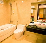 Khách Sạn Golden Rain 2 Nha Trang