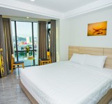 Moonlight Bay Nha Trang