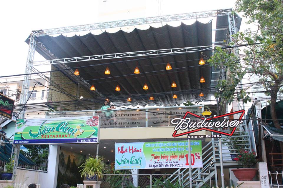 Nhà Hàng Vườn Chuối