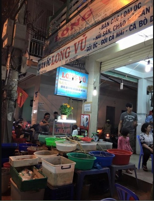 Quán Ốc Và Hải Sản Long Vũ Nha Trang