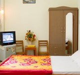 Khách Sạn Đông Đô