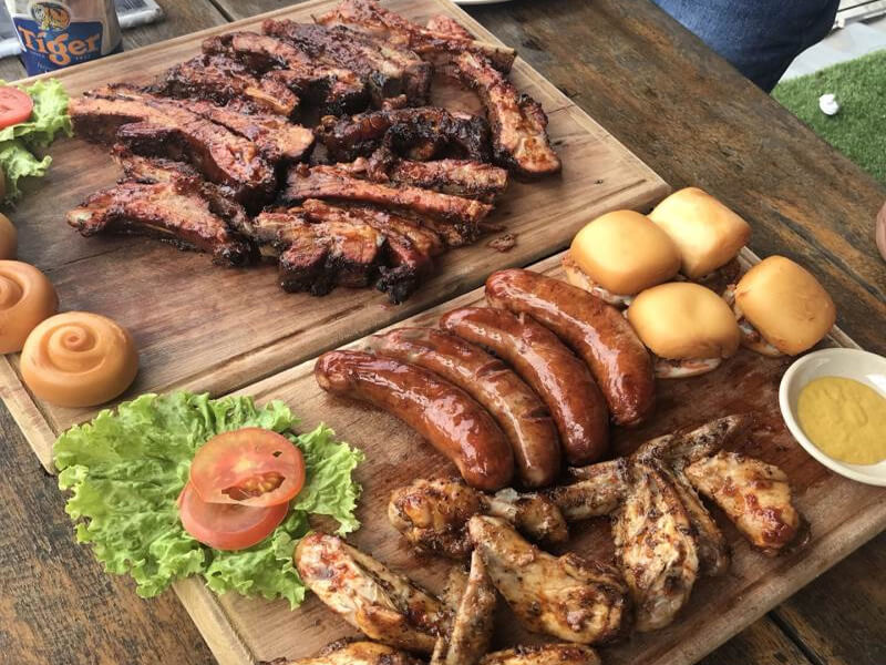 BBQ Ủn Ỉn Nha Trang