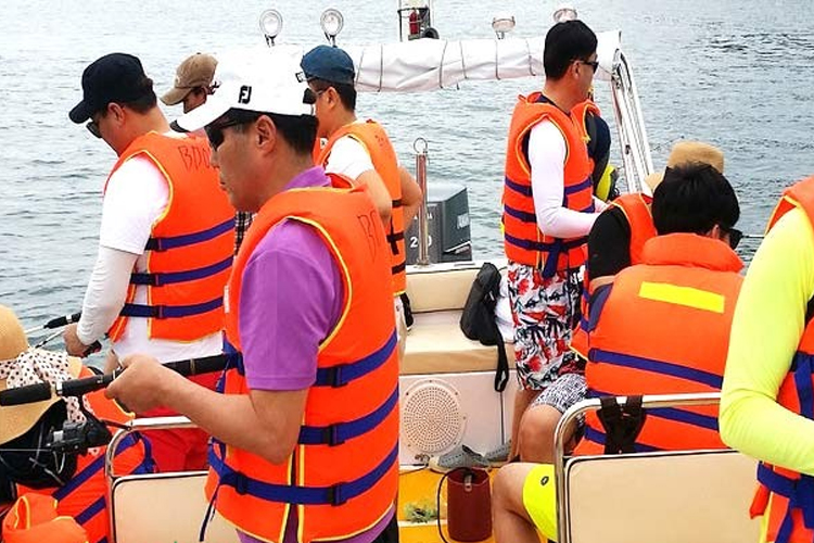 Giá Tour Câu Cá Tại Nha Trang [SIÊU HOT]