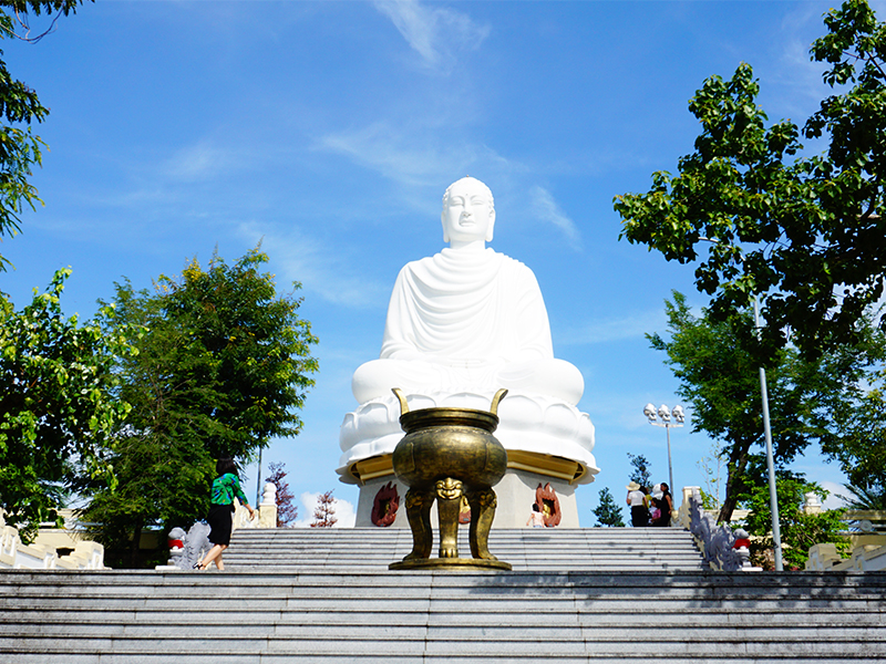 Tượng Phật Chùa Long Sơn